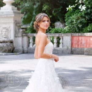 Meet your Posher, Zoya